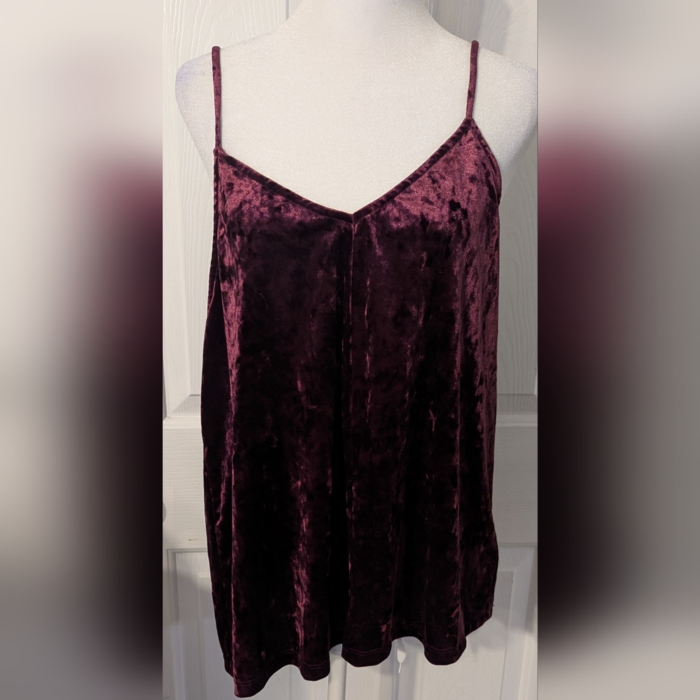 Gap maroon velour tank top Sz: L